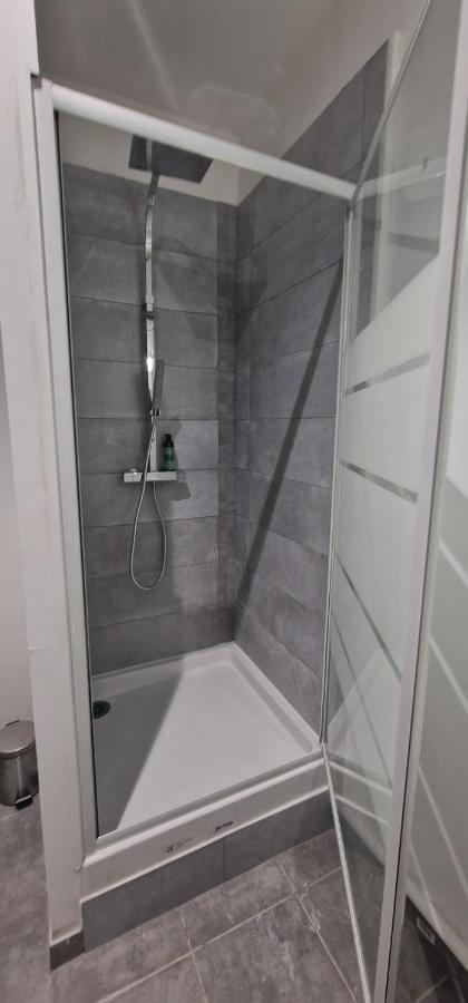 Residence Monet- F2 A Deux Pas De Toutes Commodites Le Havre Exteriör bild